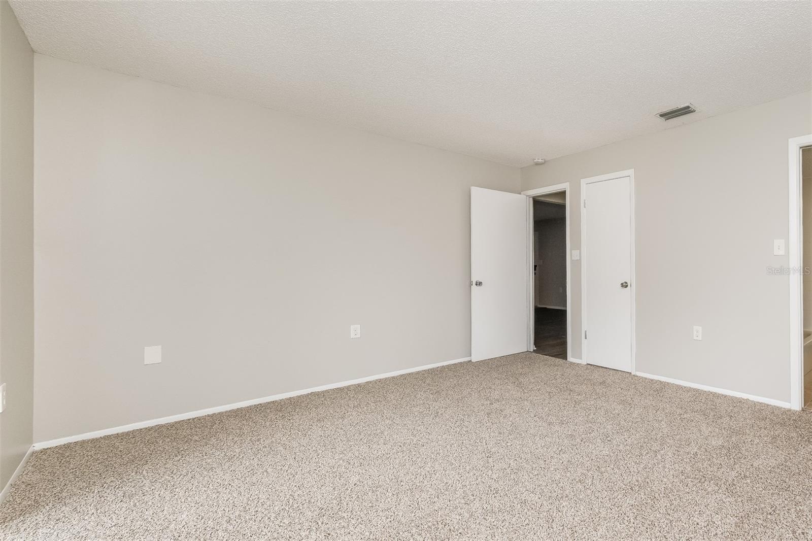 8018 IDLE BRIAR LN, PORT RICHEY, FL, 34668