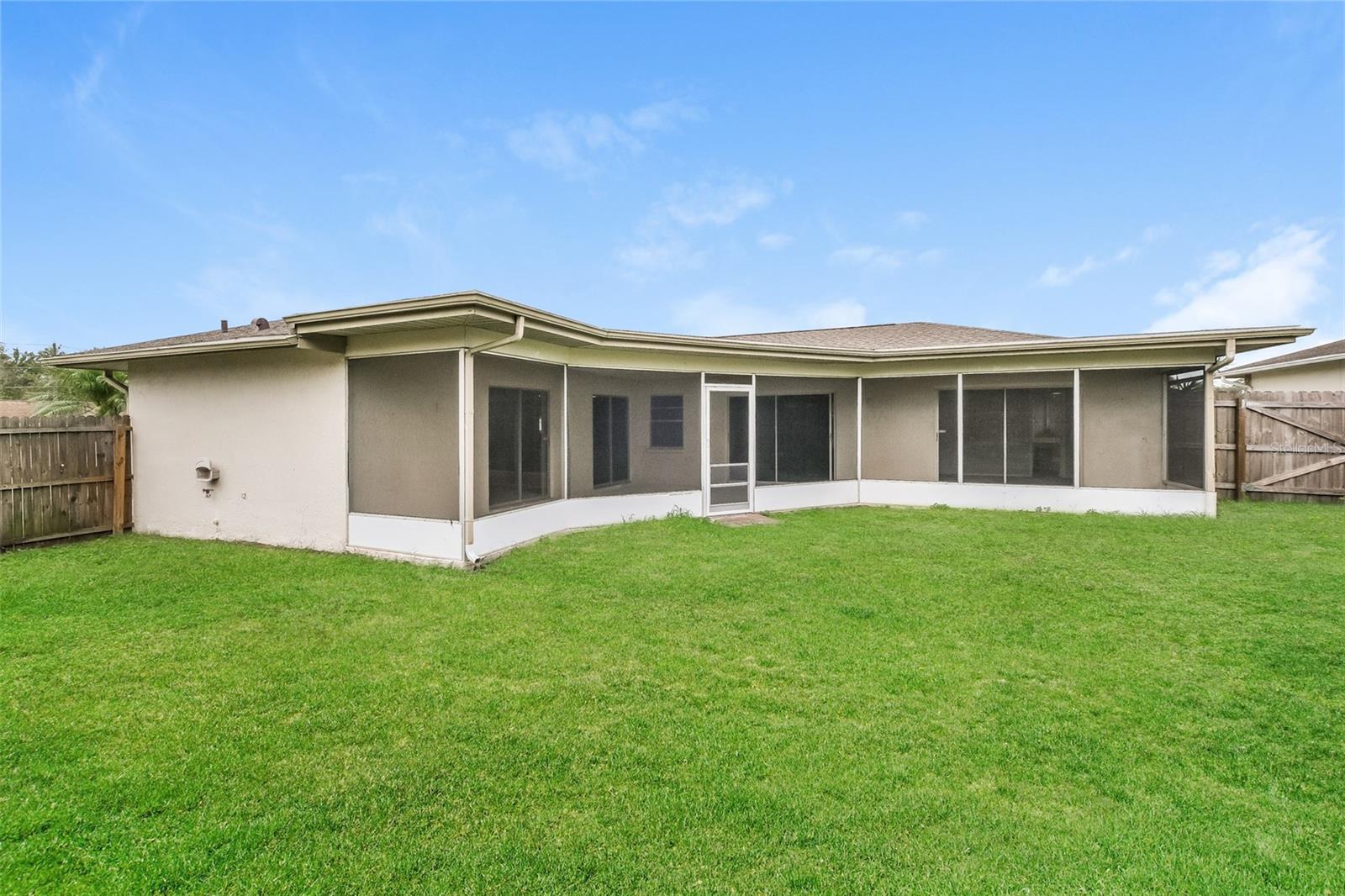 8018 IDLE BRIAR LN, PORT RICHEY, FL, 34668