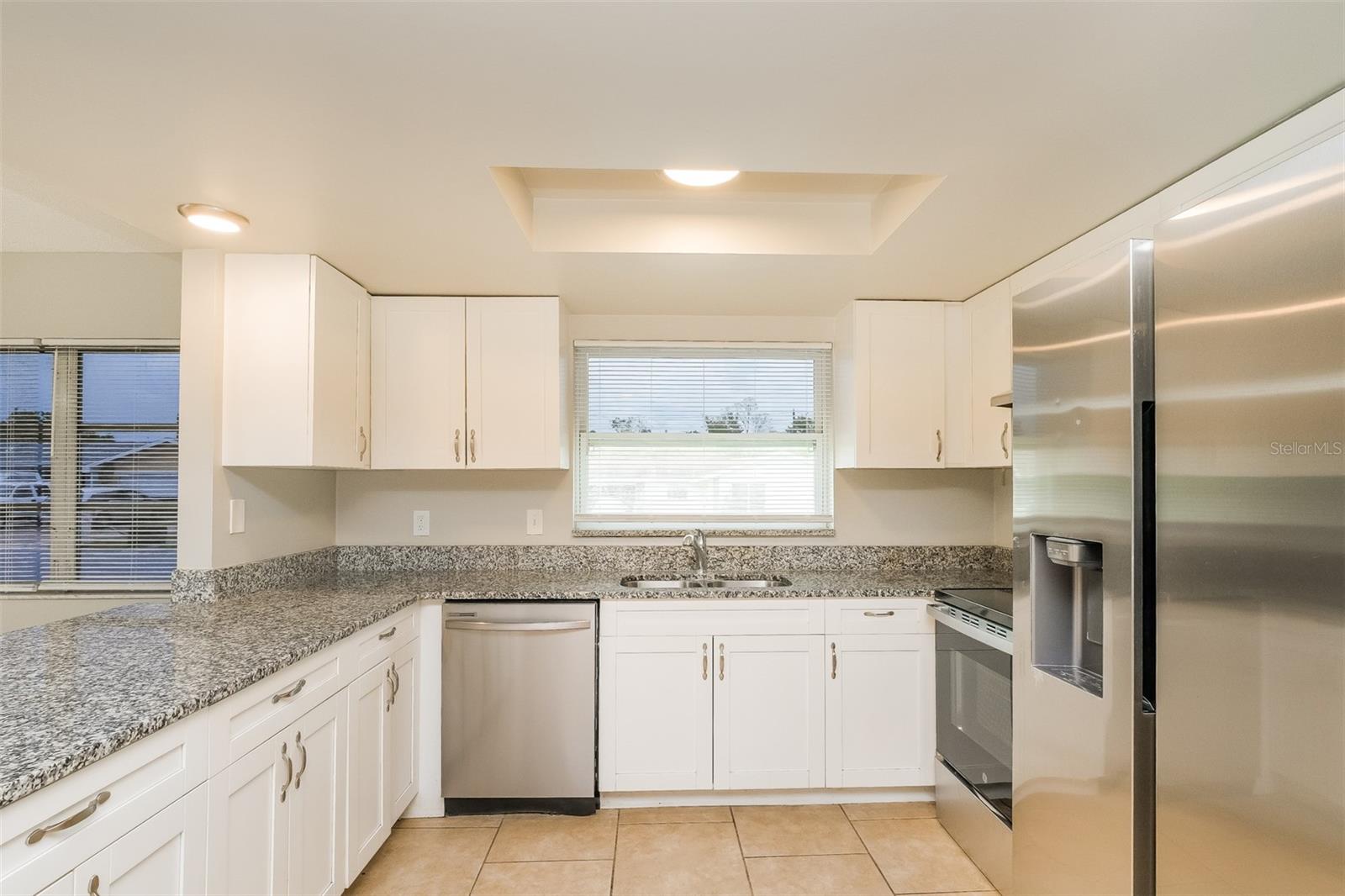 8018 IDLE BRIAR LN, PORT RICHEY, FL, 34668