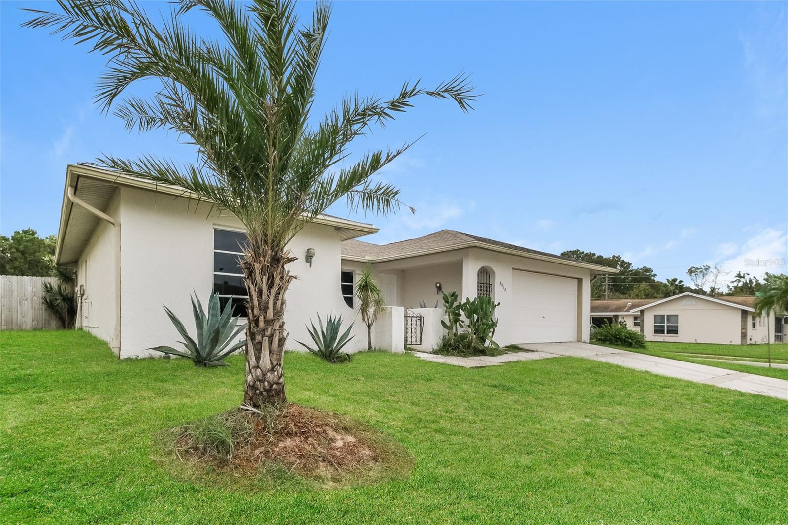 8018 IDLE BRIAR LN, PORT RICHEY, FL, 34668