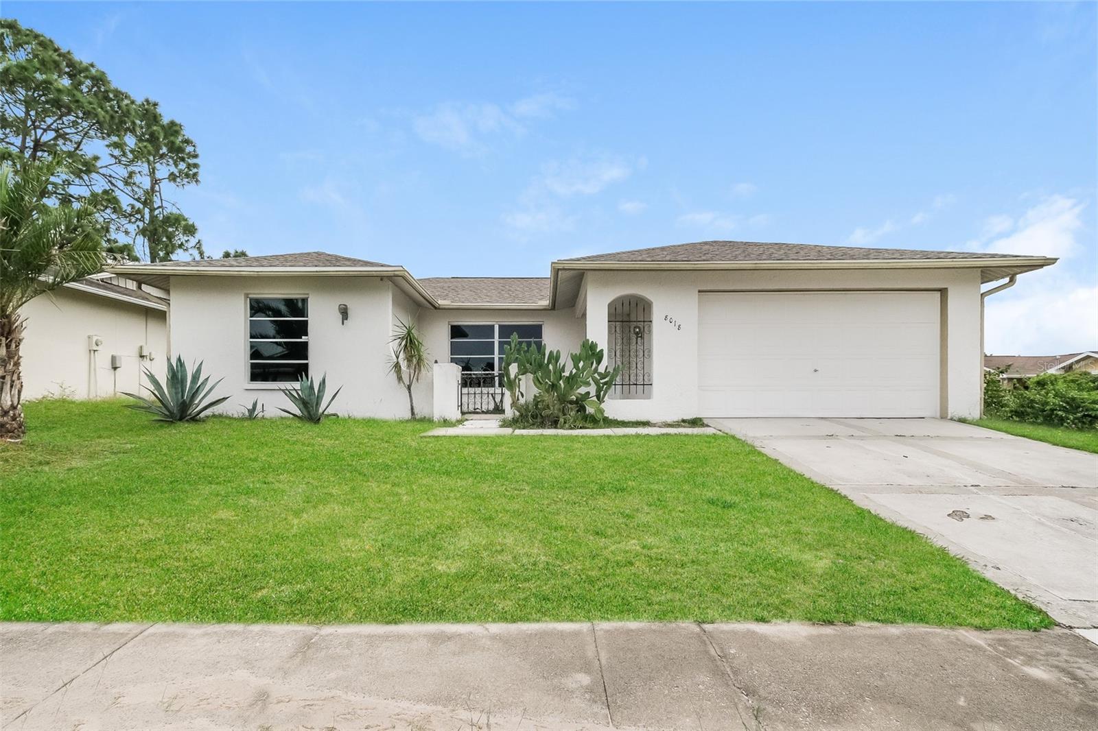 8018 IDLE BRIAR LN, PORT RICHEY, FL, 34668