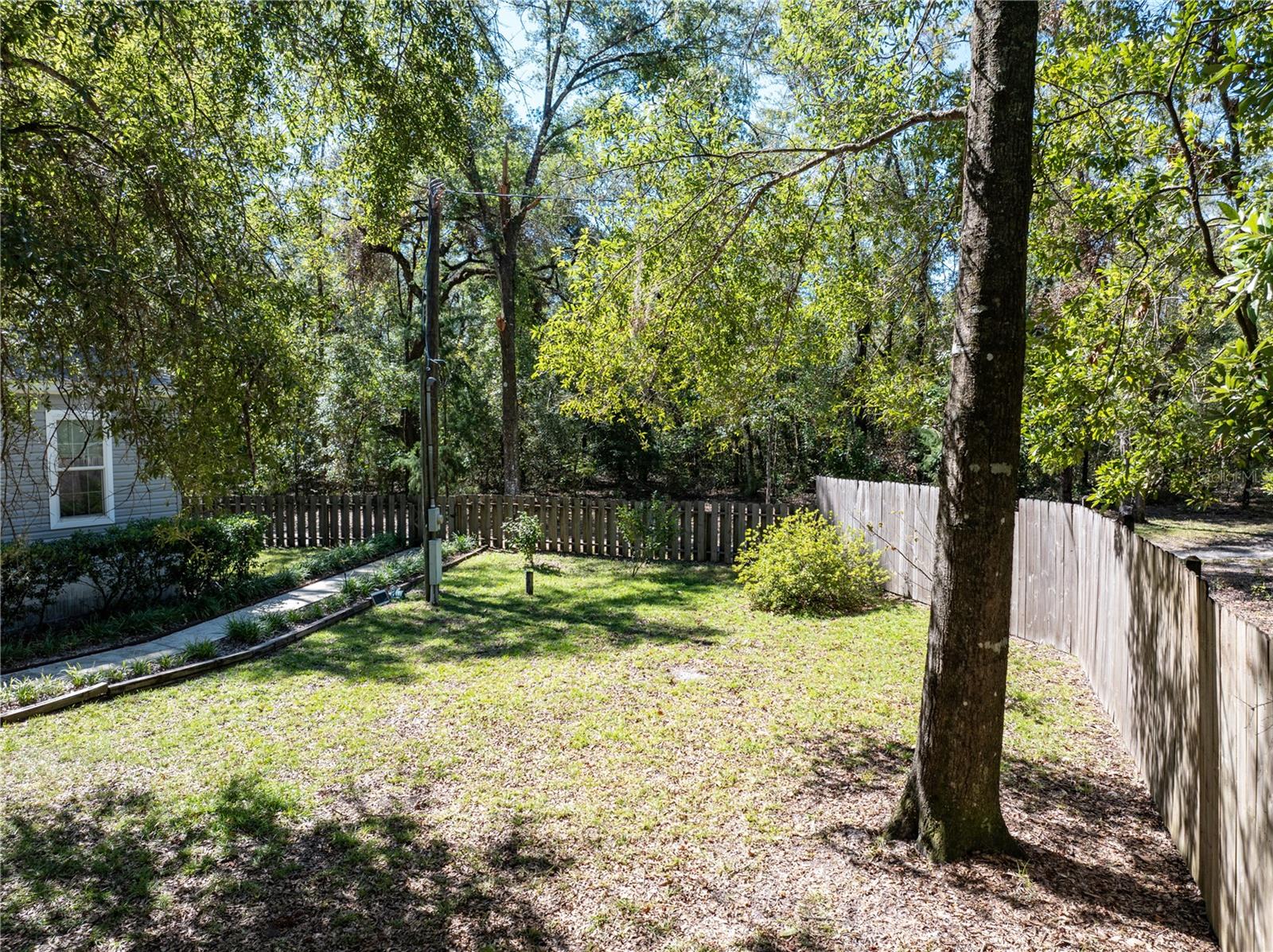 11190 NE 2ND WAY, BRANFORD, FL, 32008