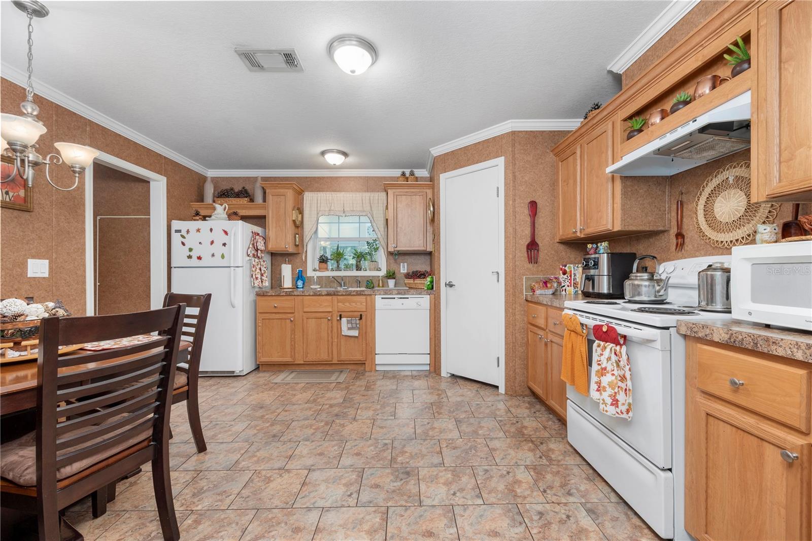 11190 NE 2ND WAY, BRANFORD, FL, 32008