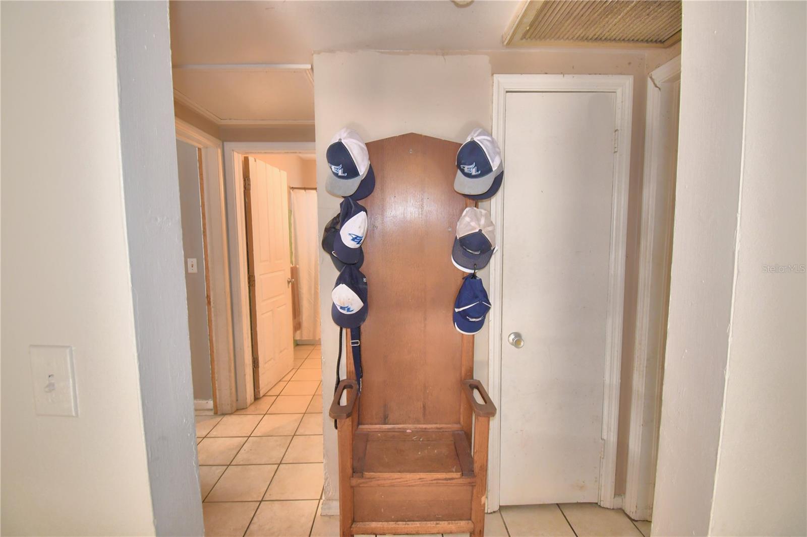 111 LESLIE AVE, WINTER HAVEN, FL, 33880