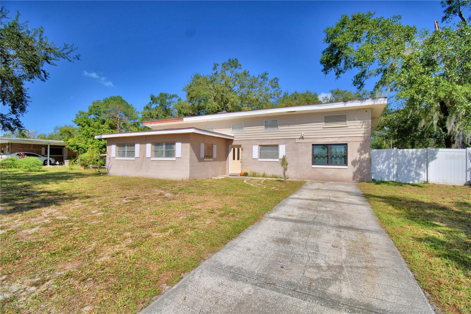 111 LESLIE AVE, WINTER HAVEN, FL, 33880