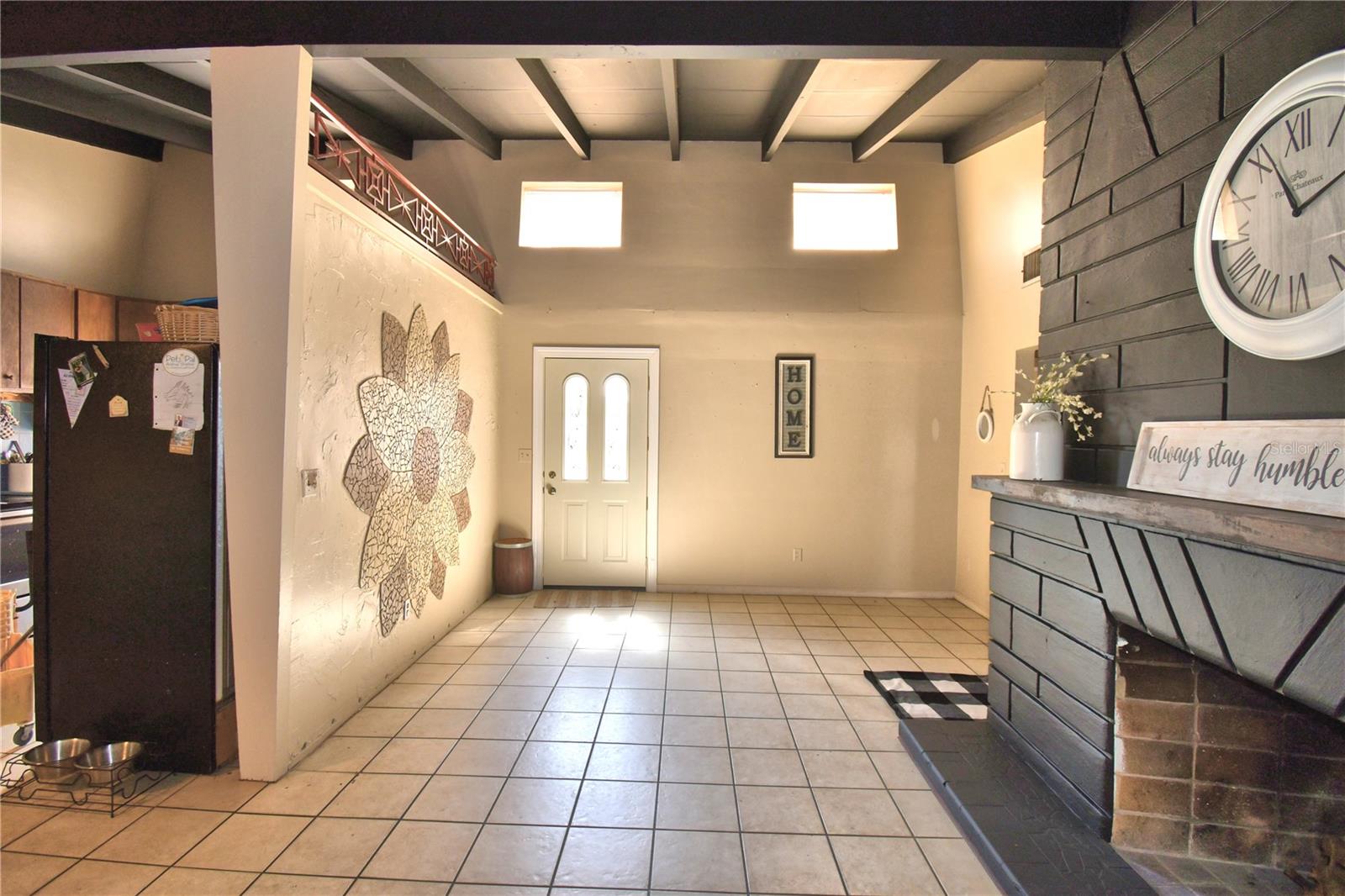 111 LESLIE AVE, WINTER HAVEN, FL, 33880