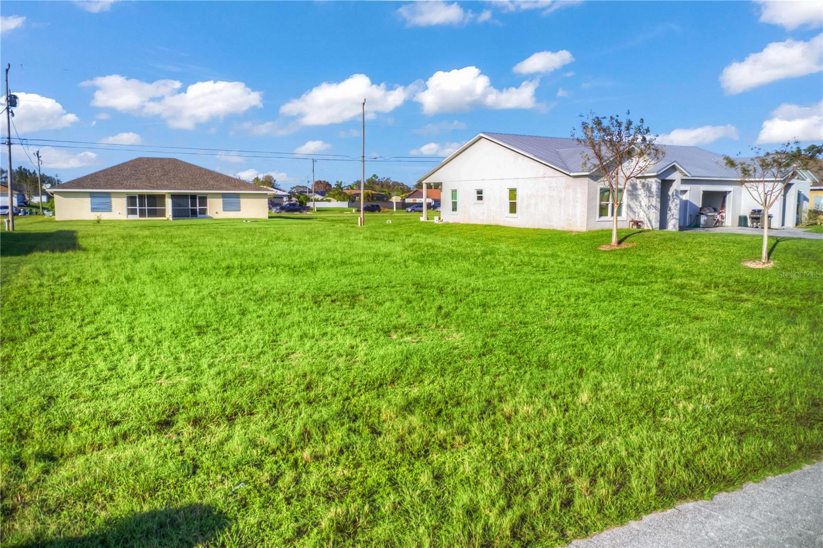 833 NE 15TH LN, CAPE CORAL, FL, 33909