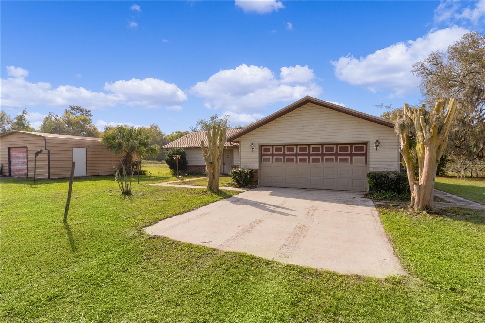 593 NW 111TH LN, OXFORD, FL, 34484