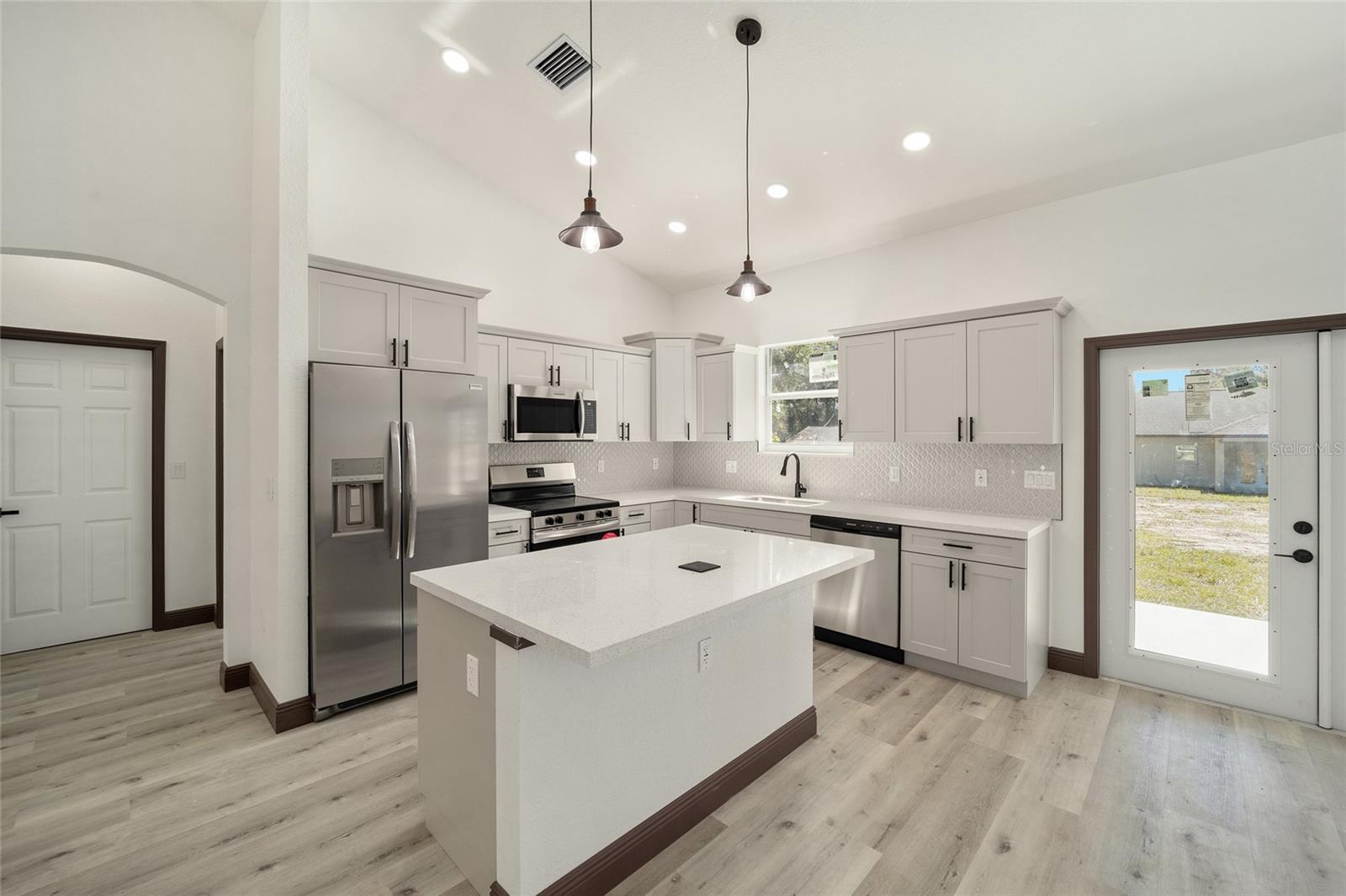 3611 SE 132ND PL, BELLEVIEW, FL, 34420