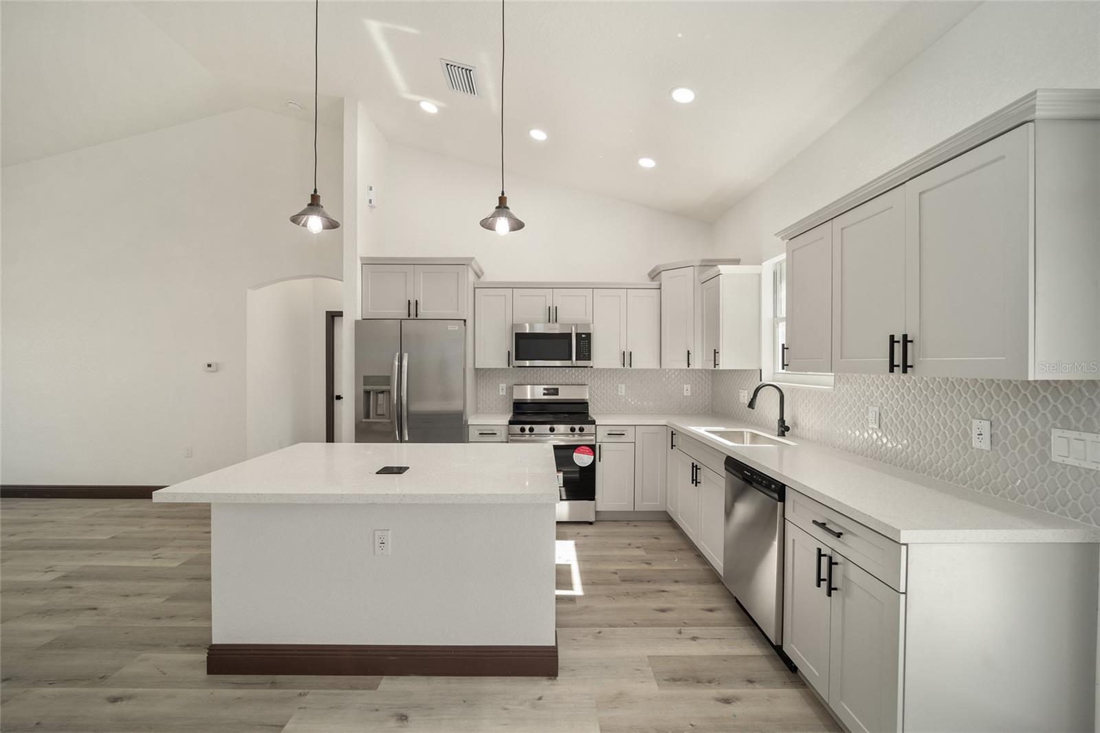 3611 SE 132ND PL, BELLEVIEW, FL, 34420