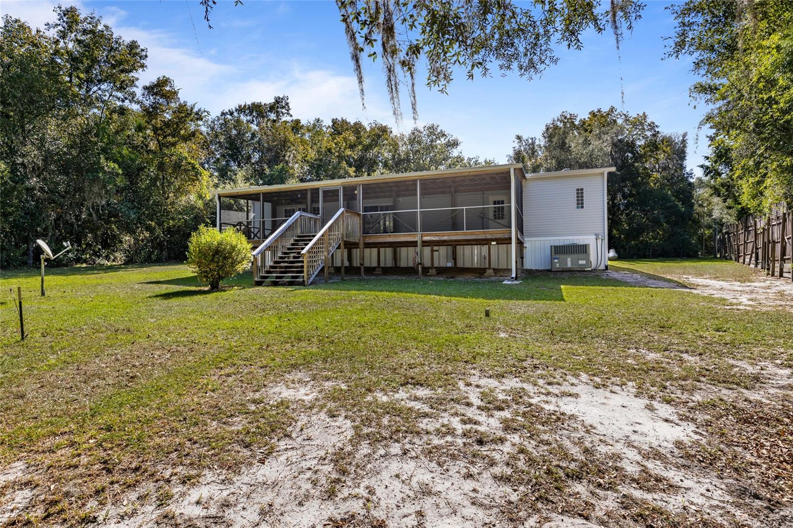 254 REDWATER LAKE RD, HAWTHORNE, FL, 32640