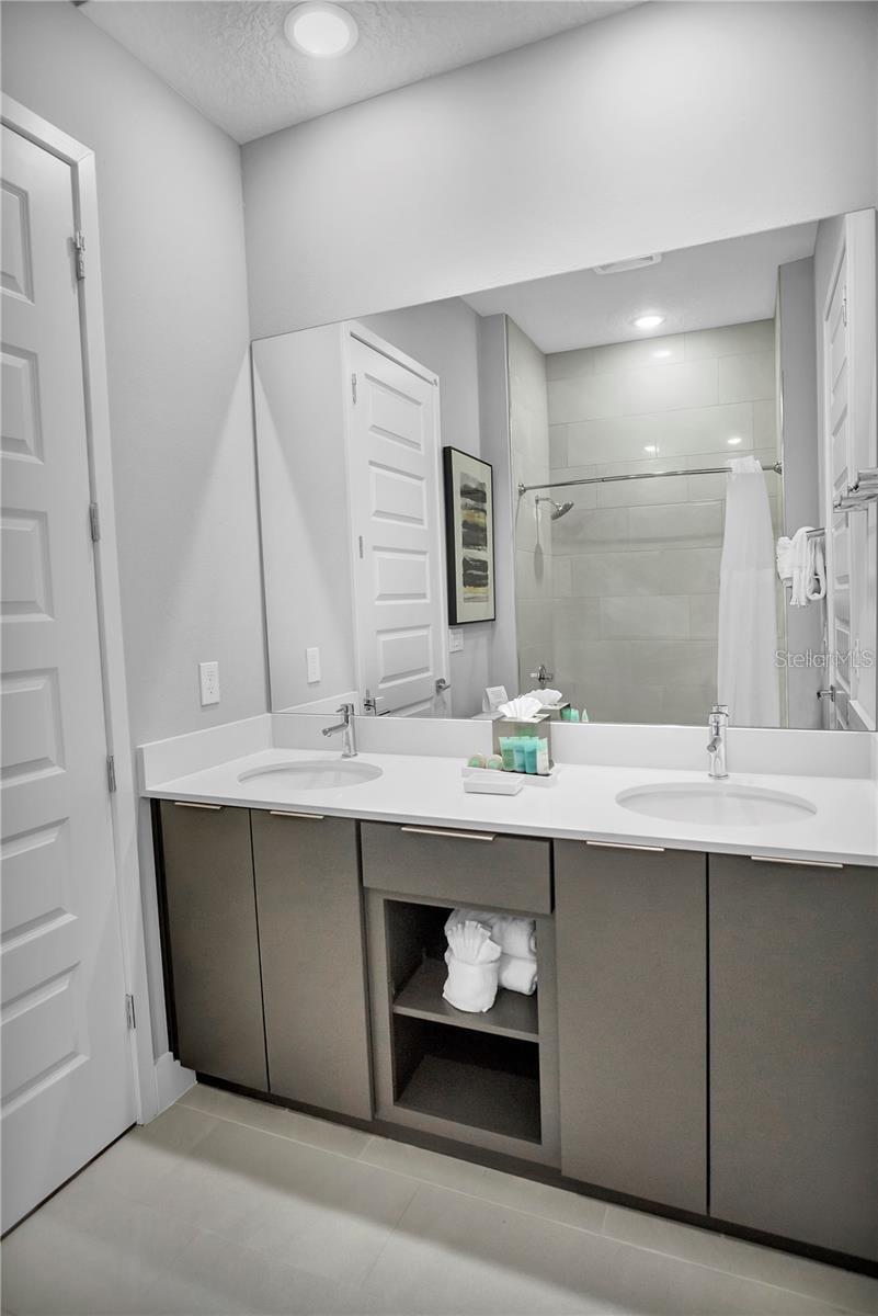 7740 SANDY RIDGE DR #106, REUNION, FL, 34747