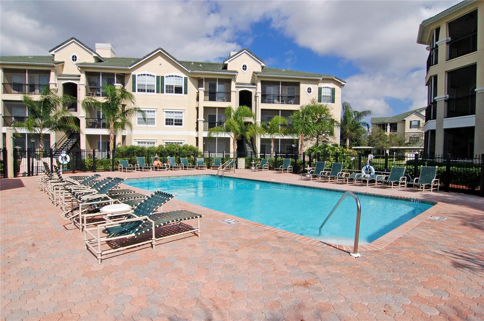 5122 NORTHRIDGE RD #207, SARASOTA, FL, 34238