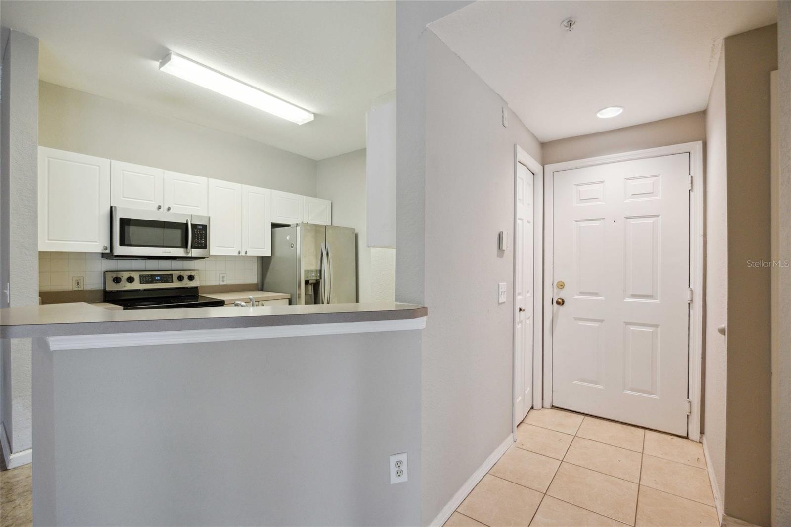 5122 NORTHRIDGE RD #207, SARASOTA, FL, 34238