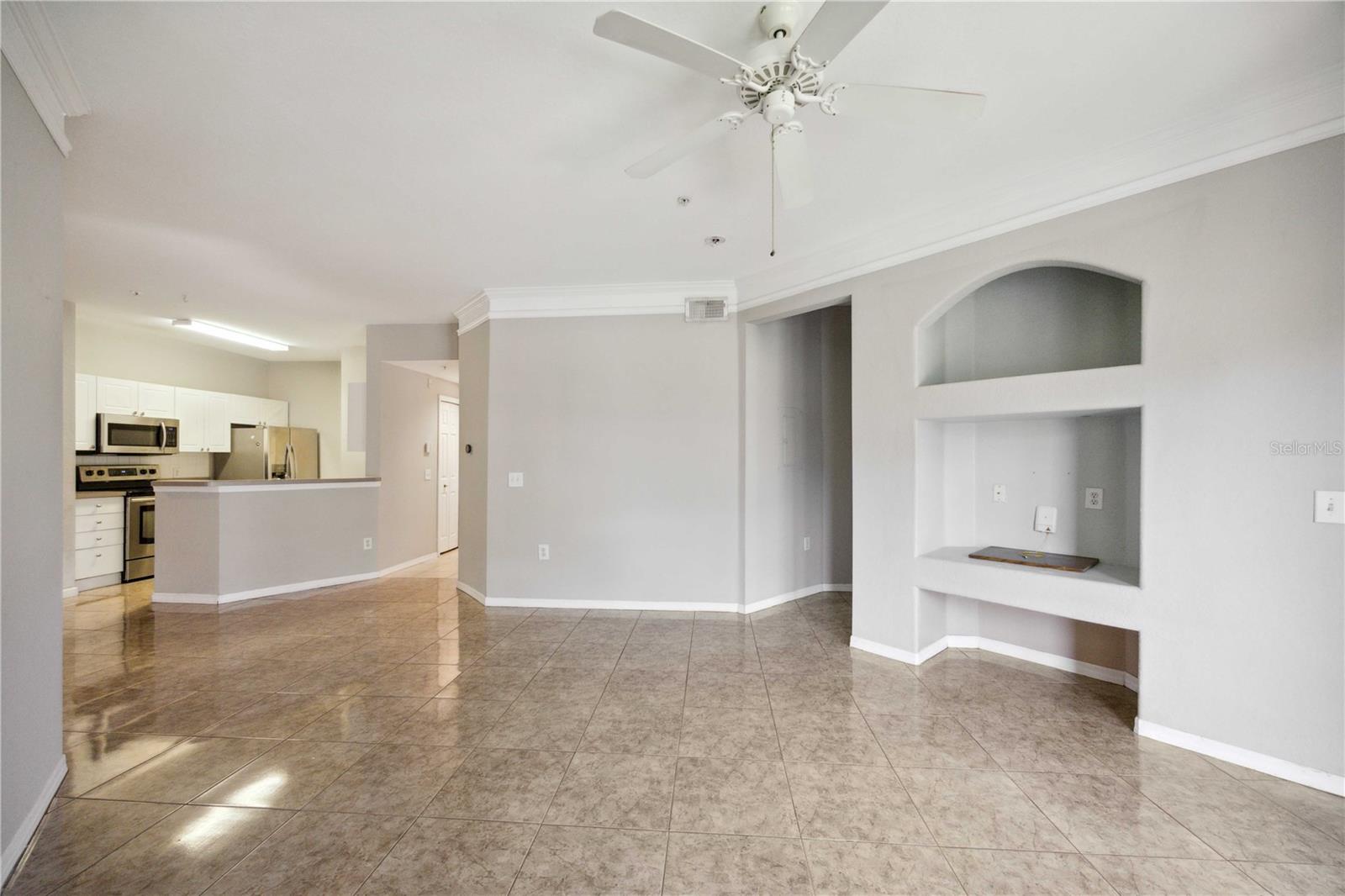 5122 NORTHRIDGE RD #207, SARASOTA, FL, 34238