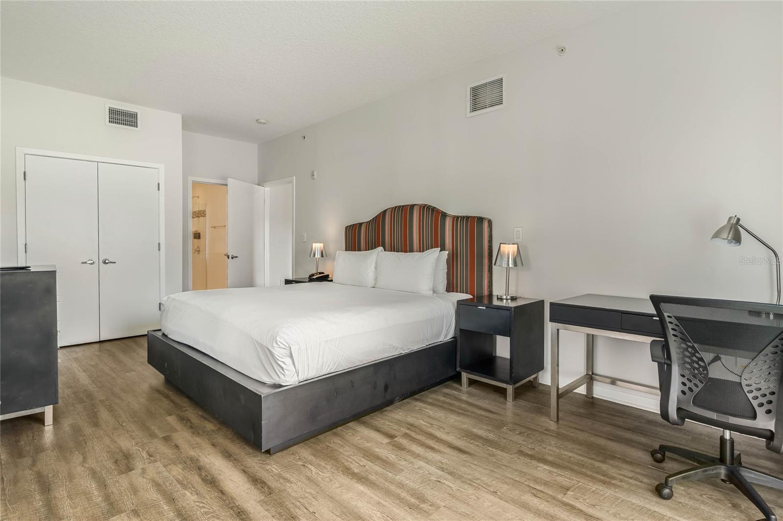 225 CELEBRATION PL #117, CELEBRATION, FL, 34747