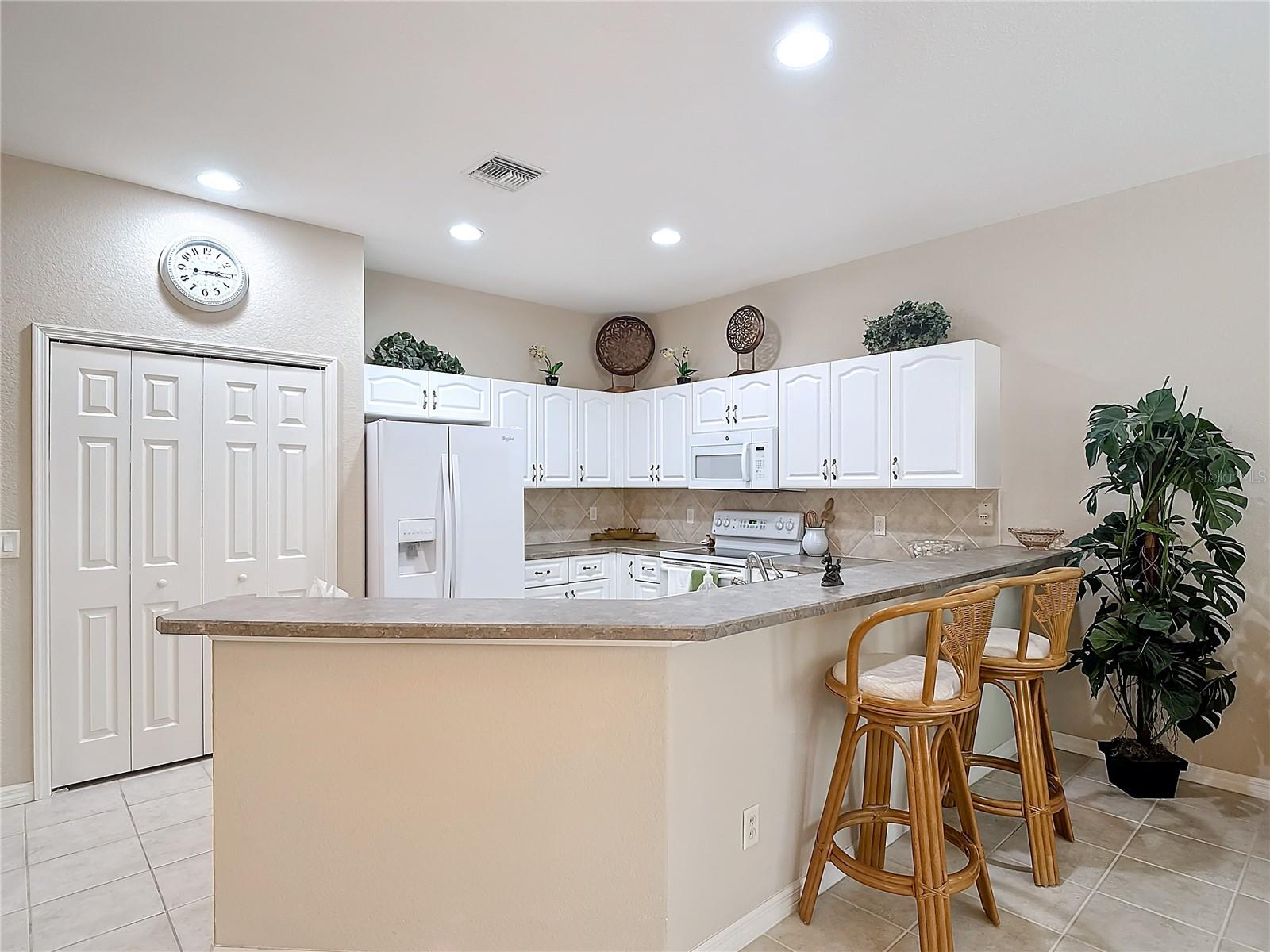 20607 DENNISPORT LN, NORTH FORT MYERS, FL, 33917