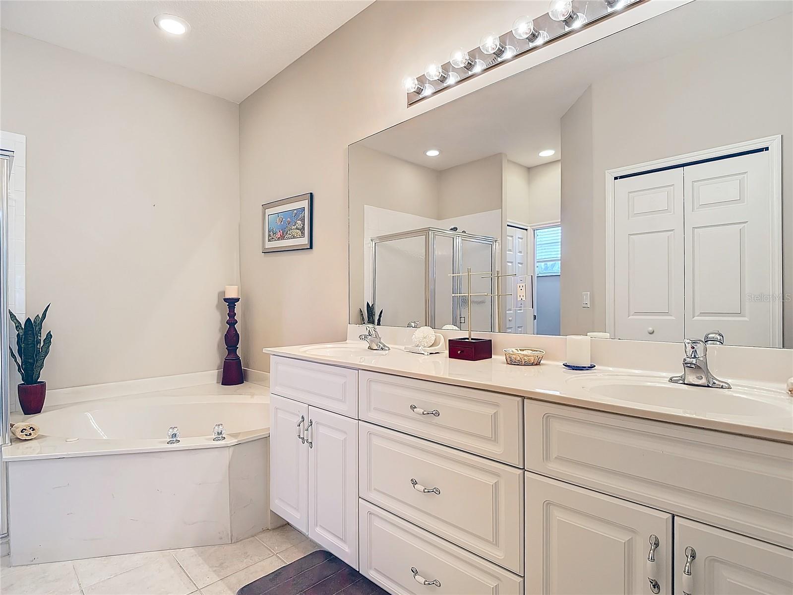20607 DENNISPORT LN, NORTH FORT MYERS, FL, 33917