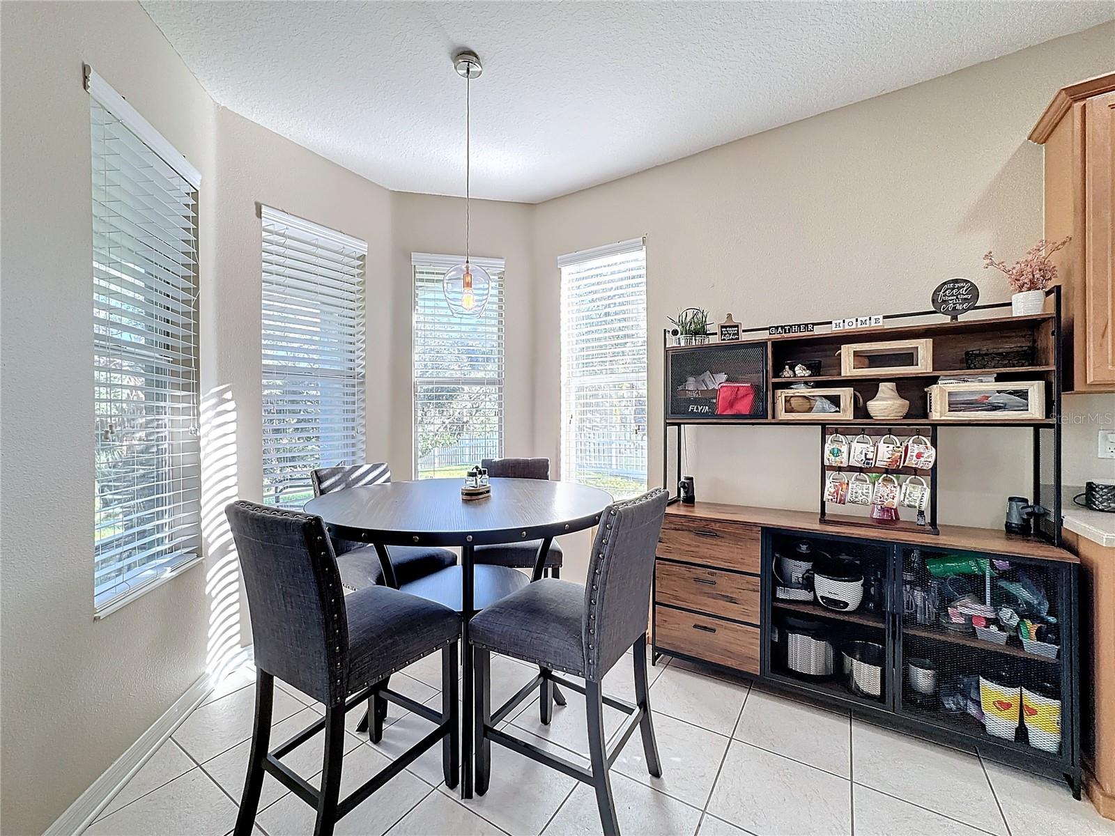 5009 CLOVER MIST DR, APOLLO BEACH, FL, 33572