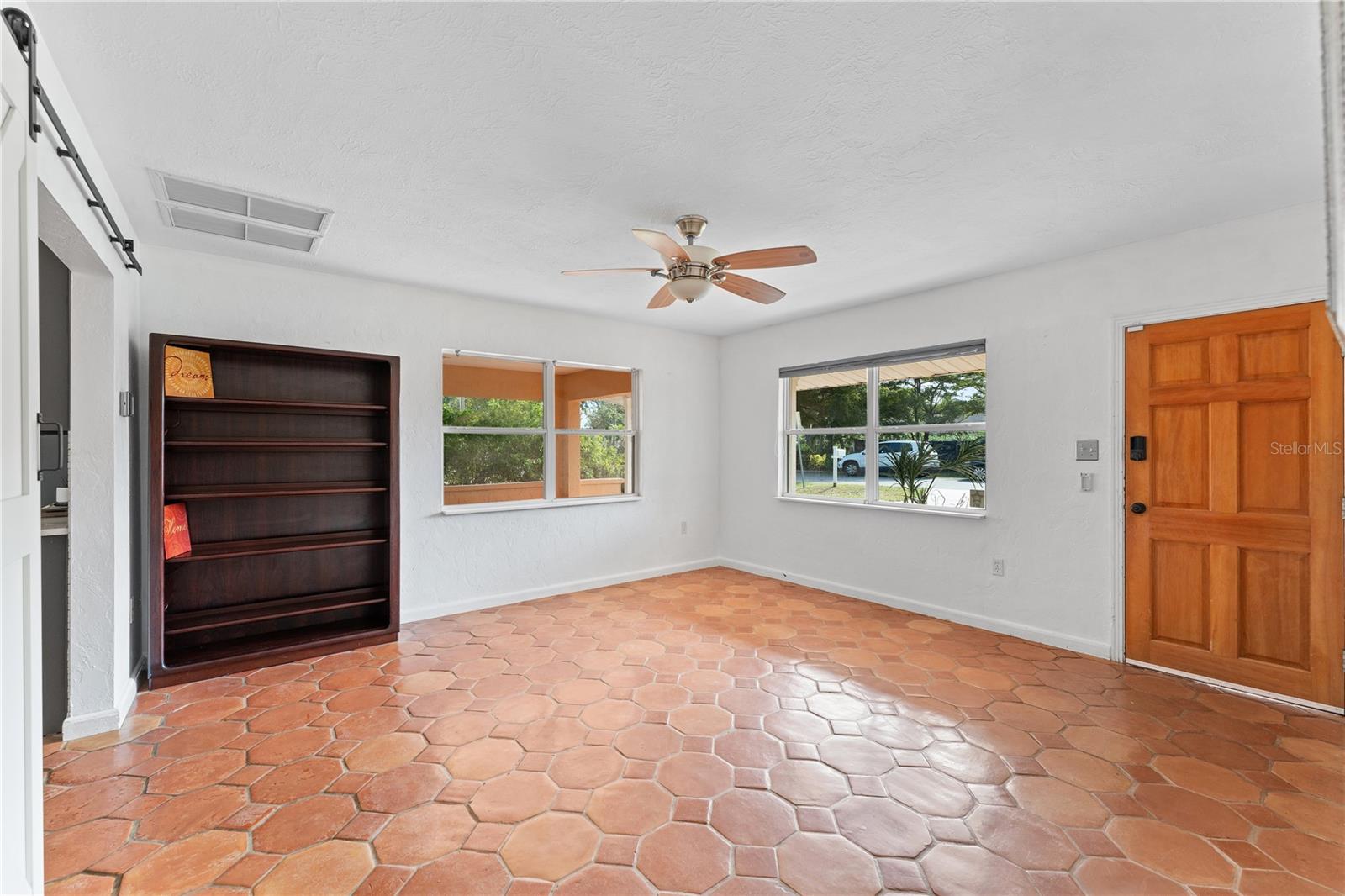 1841 BUCCANEER DR, SARASOTA, FL, 34231
