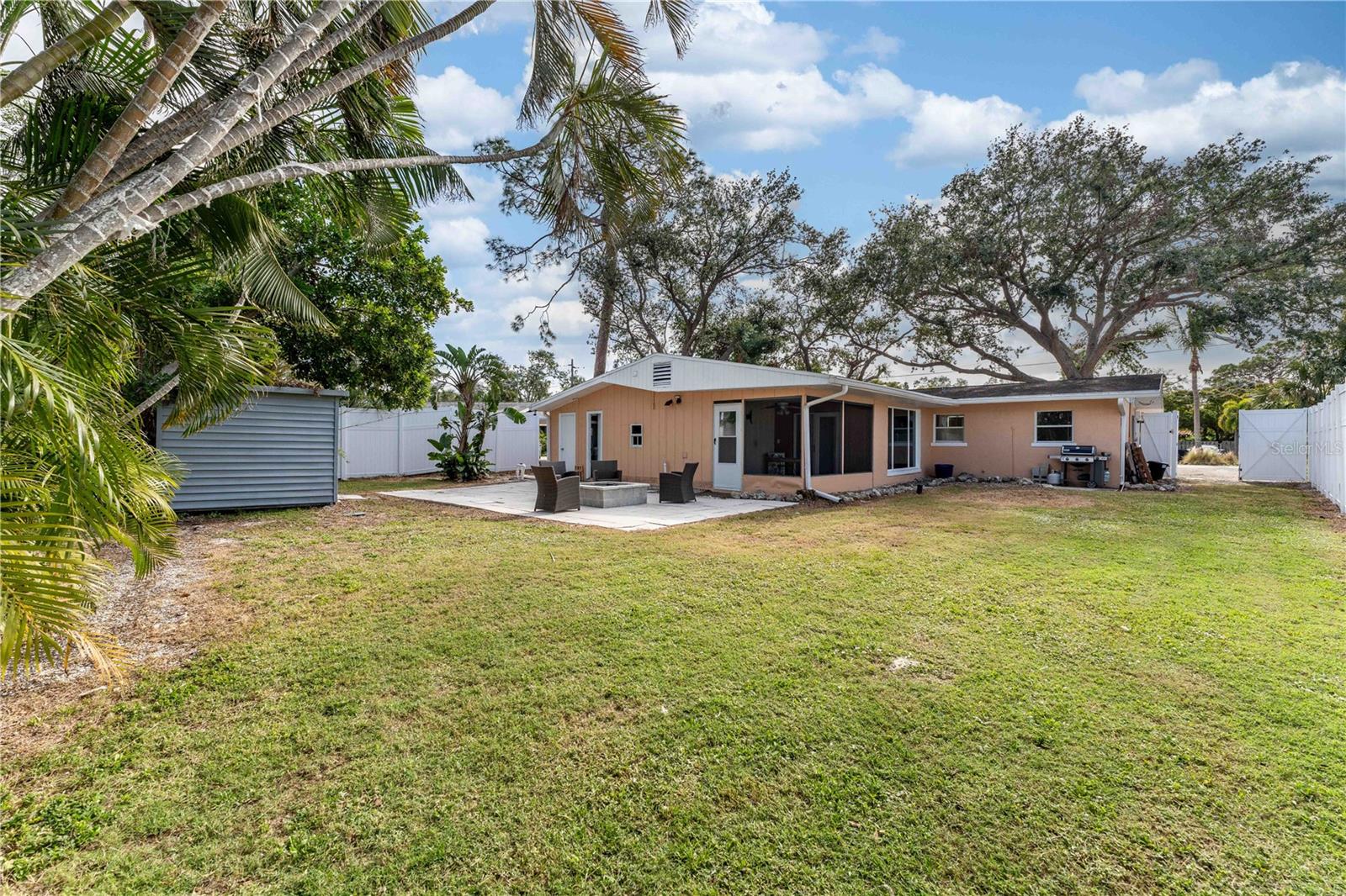 1841 BUCCANEER DR, SARASOTA, FL, 34231
