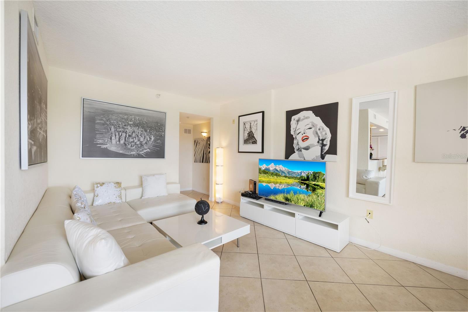 445 HAMDEN DR #302, CLEARWATER BEACH, FL, 33767