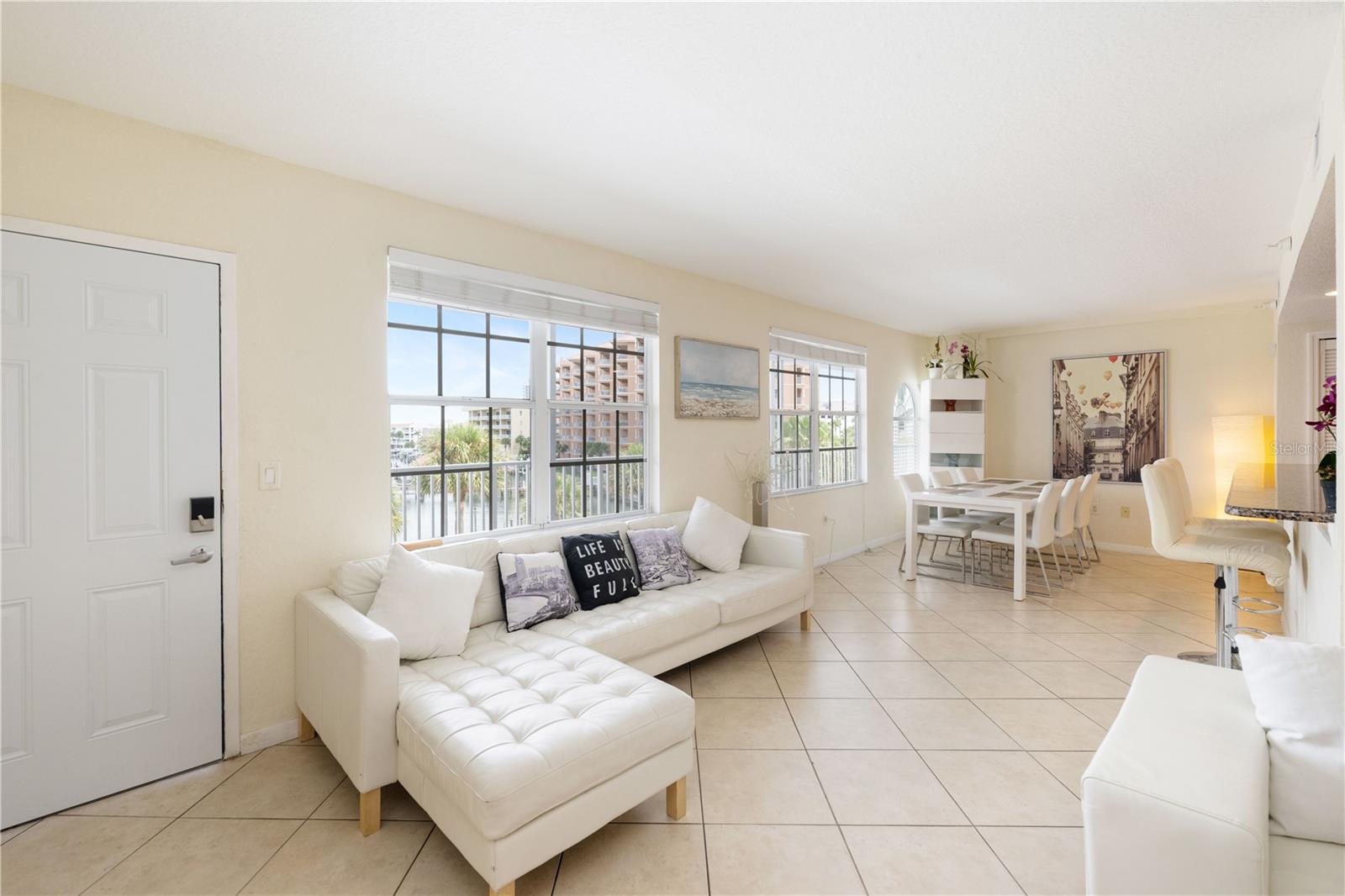445 HAMDEN DR #302, CLEARWATER BEACH, FL, 33767