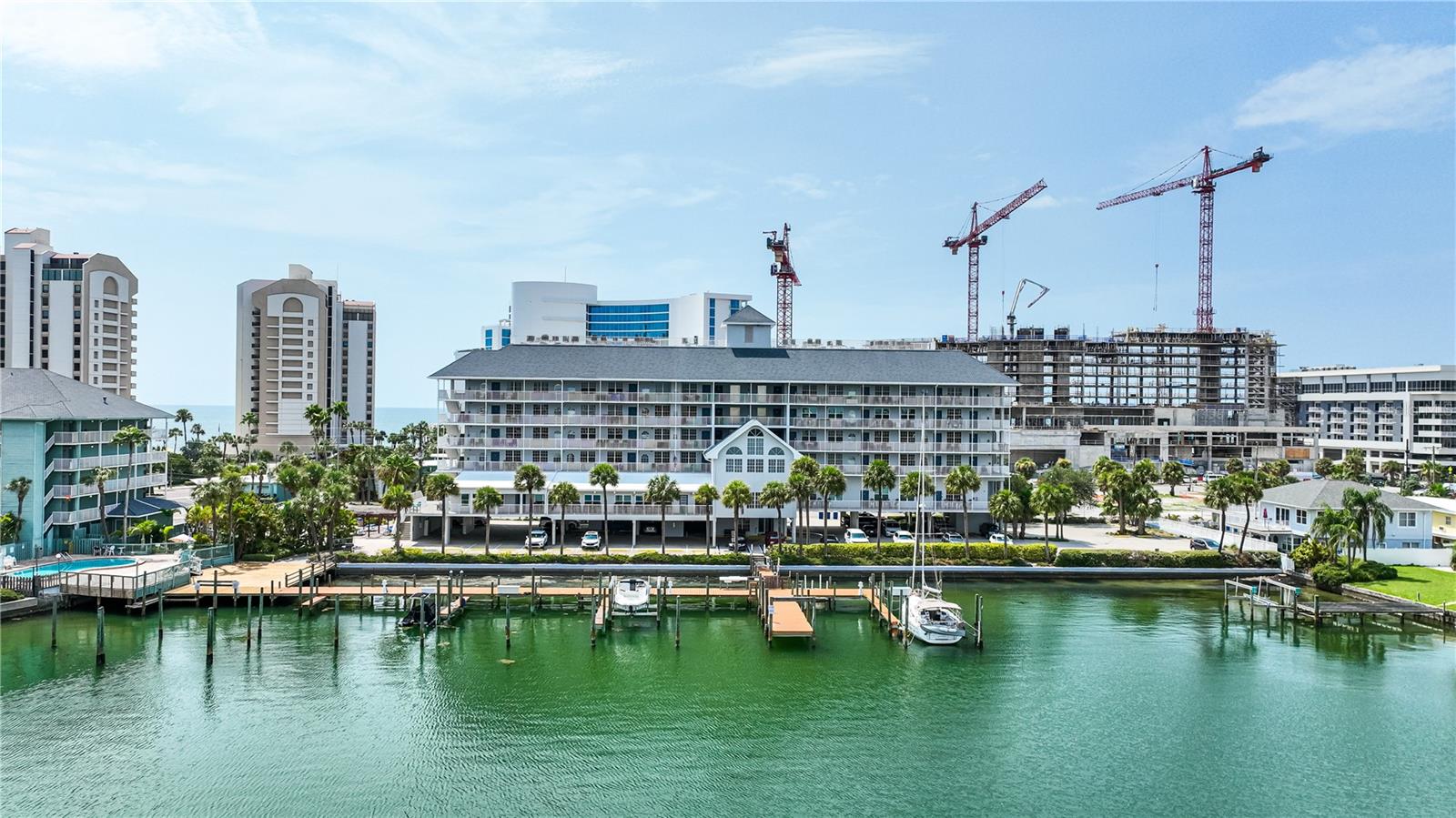 445 HAMDEN DR #302, CLEARWATER BEACH, FL, 33767
