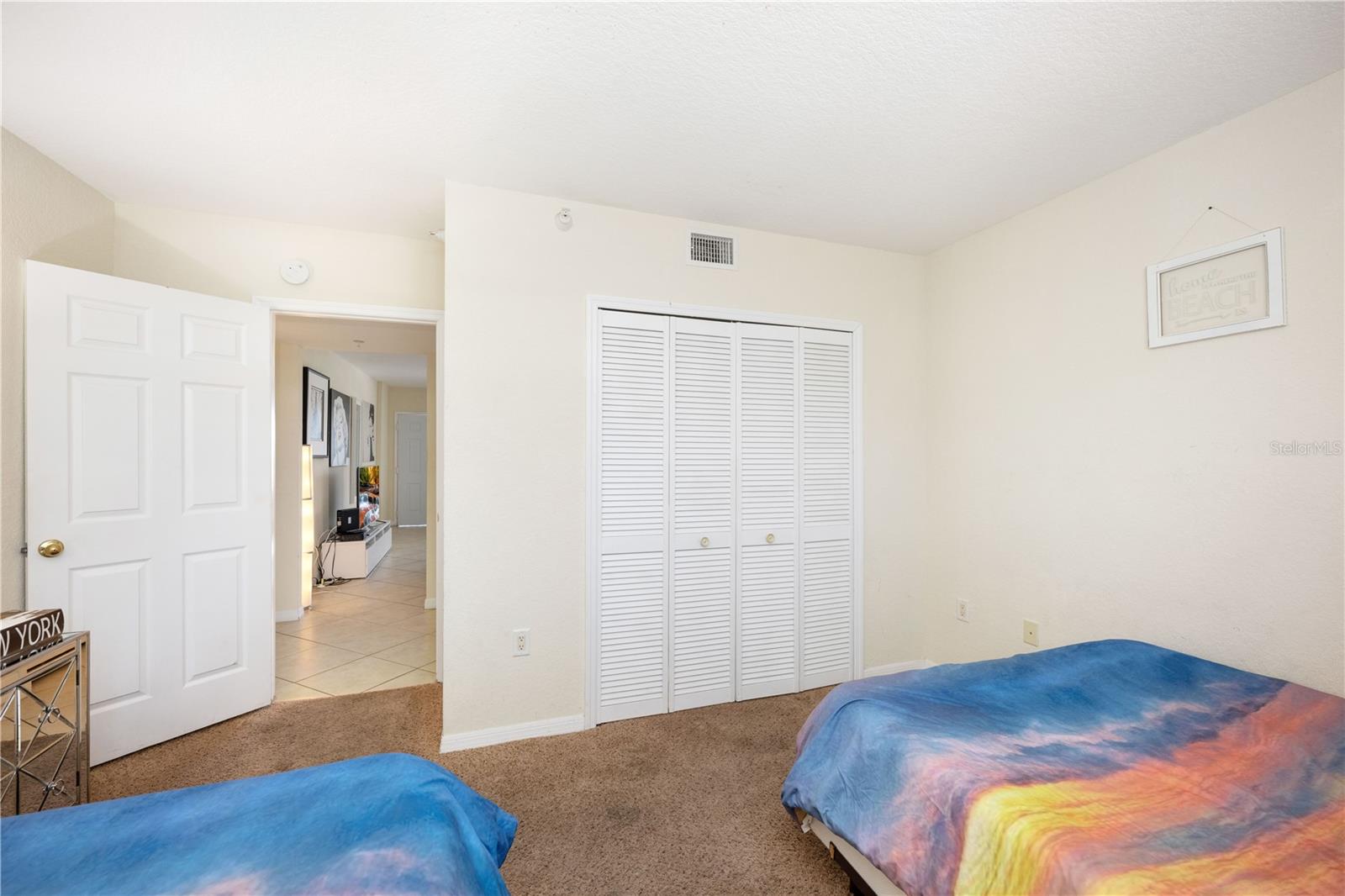 445 HAMDEN DR #302, CLEARWATER BEACH, FL, 33767