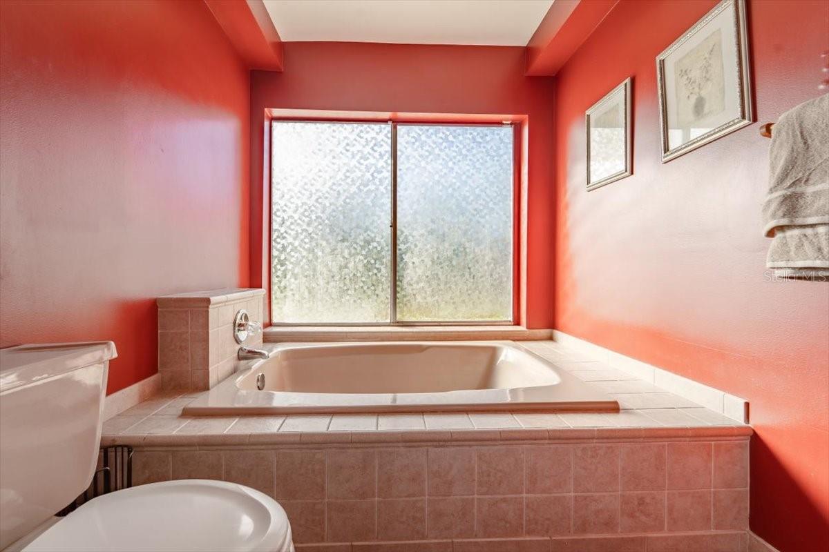 8550 NW 46TH CT, LAUDERHILL, FL, 33351