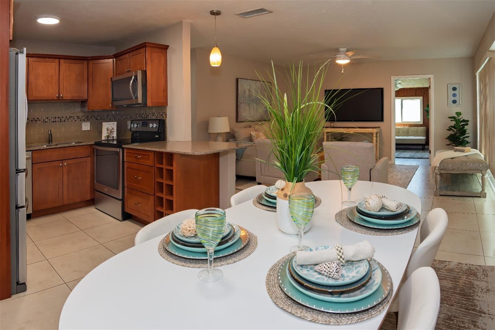 3933 COLERIDGE PL, SARASOTA, FL, 34241