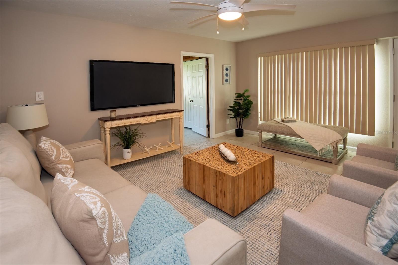 3933 COLERIDGE PL, SARASOTA, FL, 34241