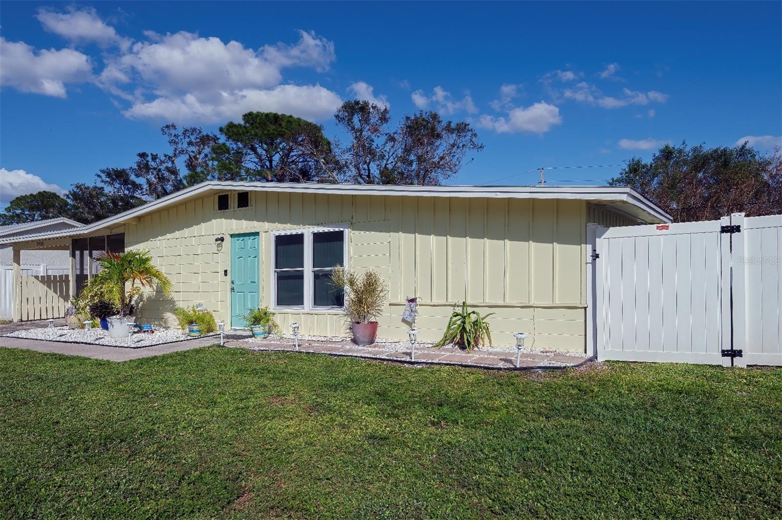 3933 COLERIDGE PL, SARASOTA, FL, 34241