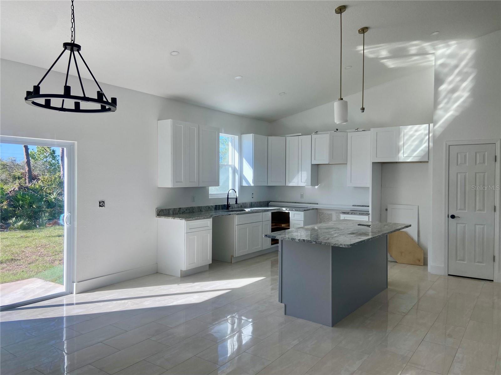 1127 SCARAB DR, SEBRING, FL, 33872