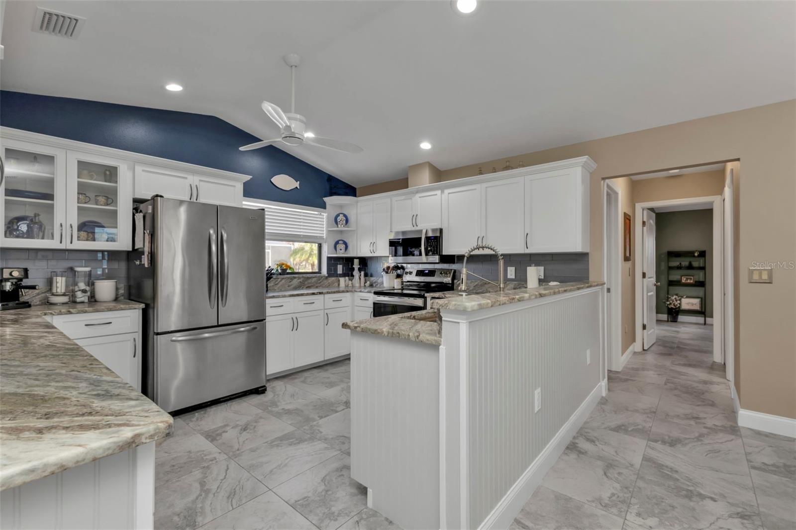 2328 BONN CT, PUNTA GORDA, FL, 33983
