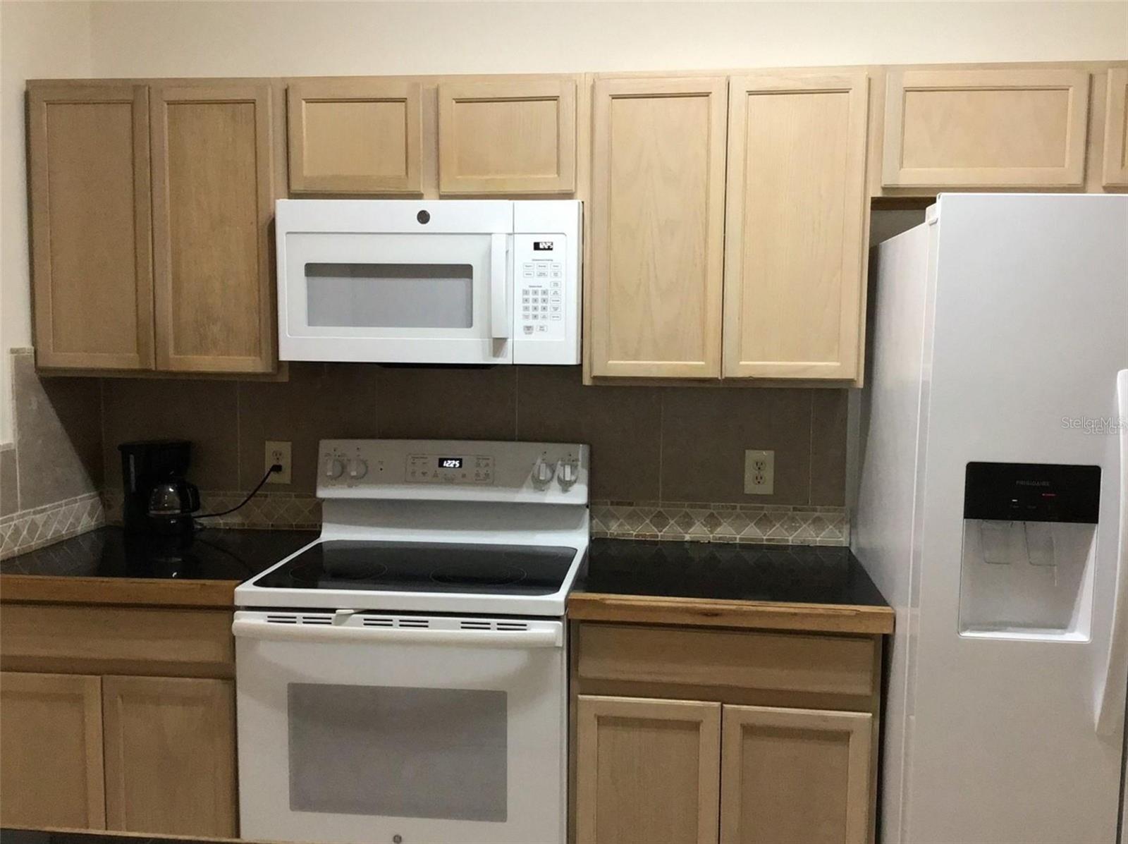 7135 YATCH BASIN AVE #211, ORLANDO, FL, 32835