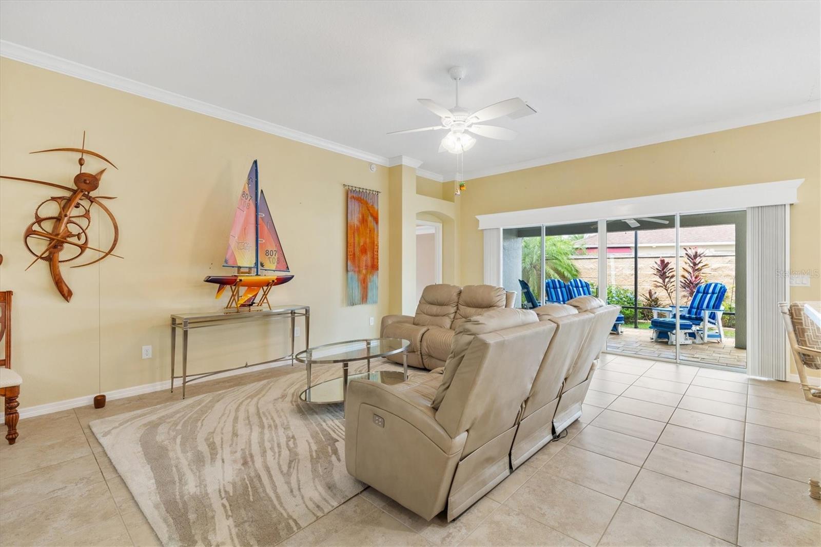 585 YARBOROUGH WAY, THE VILLAGES, FL, 32163