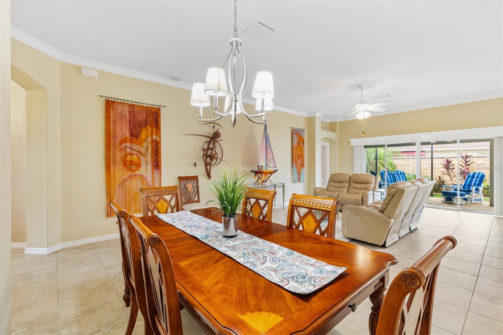 585 YARBOROUGH WAY, THE VILLAGES, FL, 32163