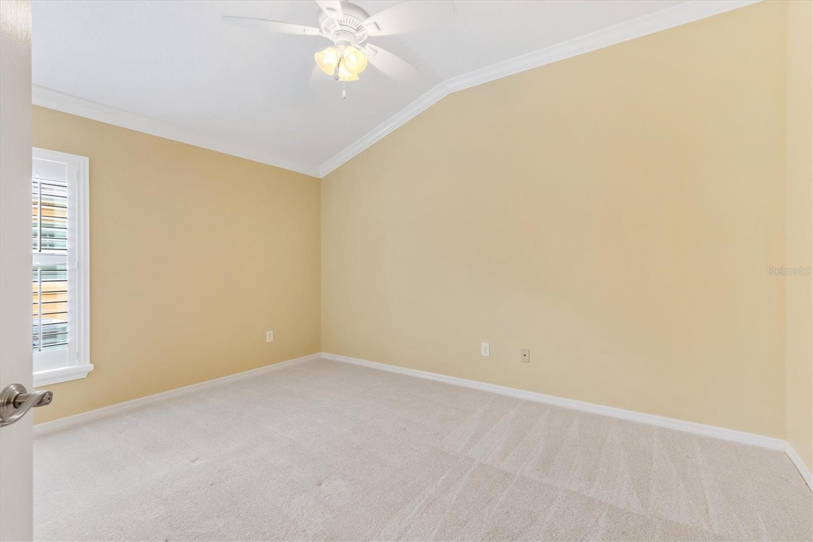 585 YARBOROUGH WAY, THE VILLAGES, FL, 32163