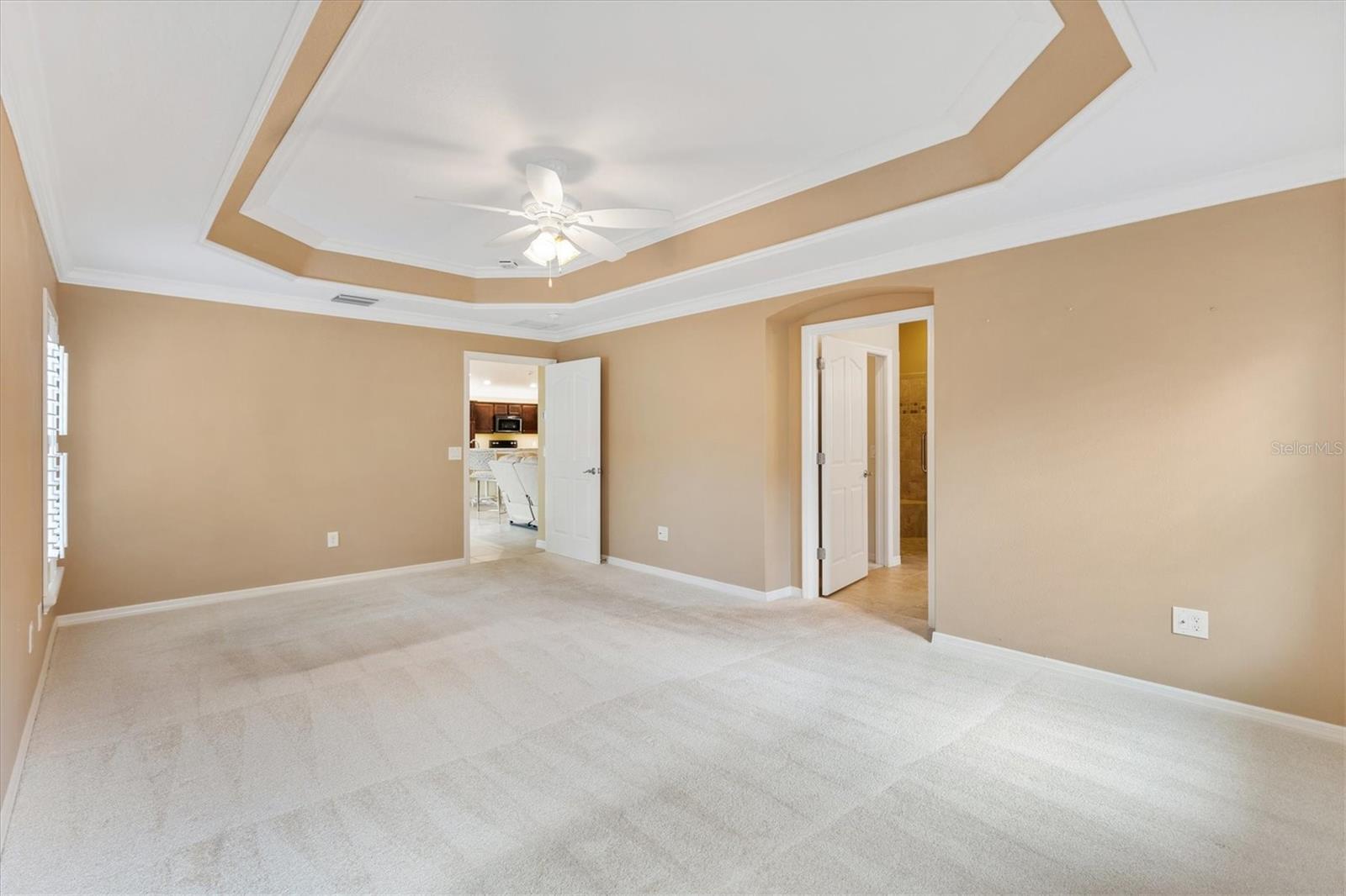 585 YARBOROUGH WAY, THE VILLAGES, FL, 32163