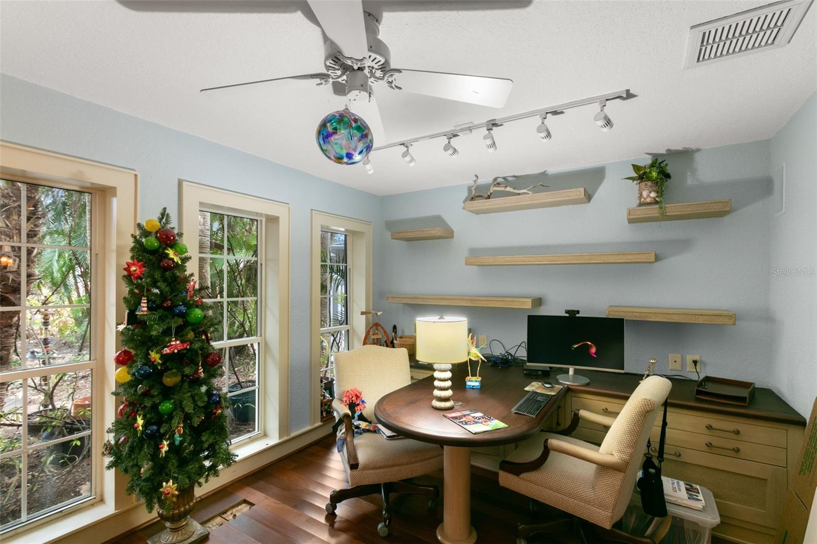 1828 VENETIAN POINT DR, CLEARWATER, FL, 33755