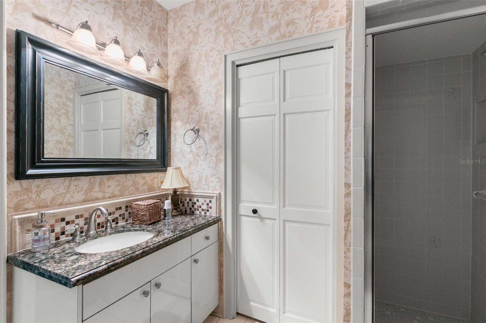 1828 VENETIAN POINT DR, CLEARWATER, FL, 33755