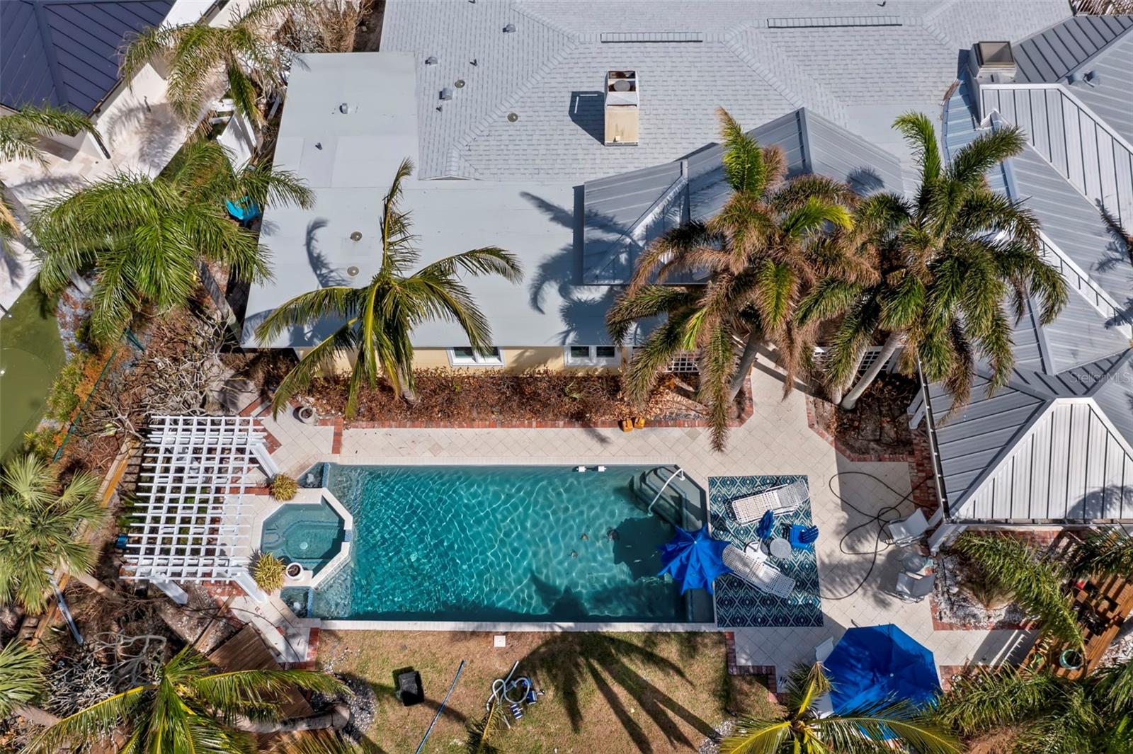1828 VENETIAN POINT DR, CLEARWATER, FL, 33755