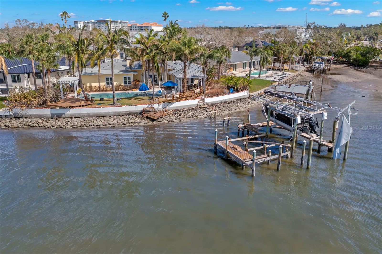 1828 VENETIAN POINT DR, CLEARWATER, FL, 33755