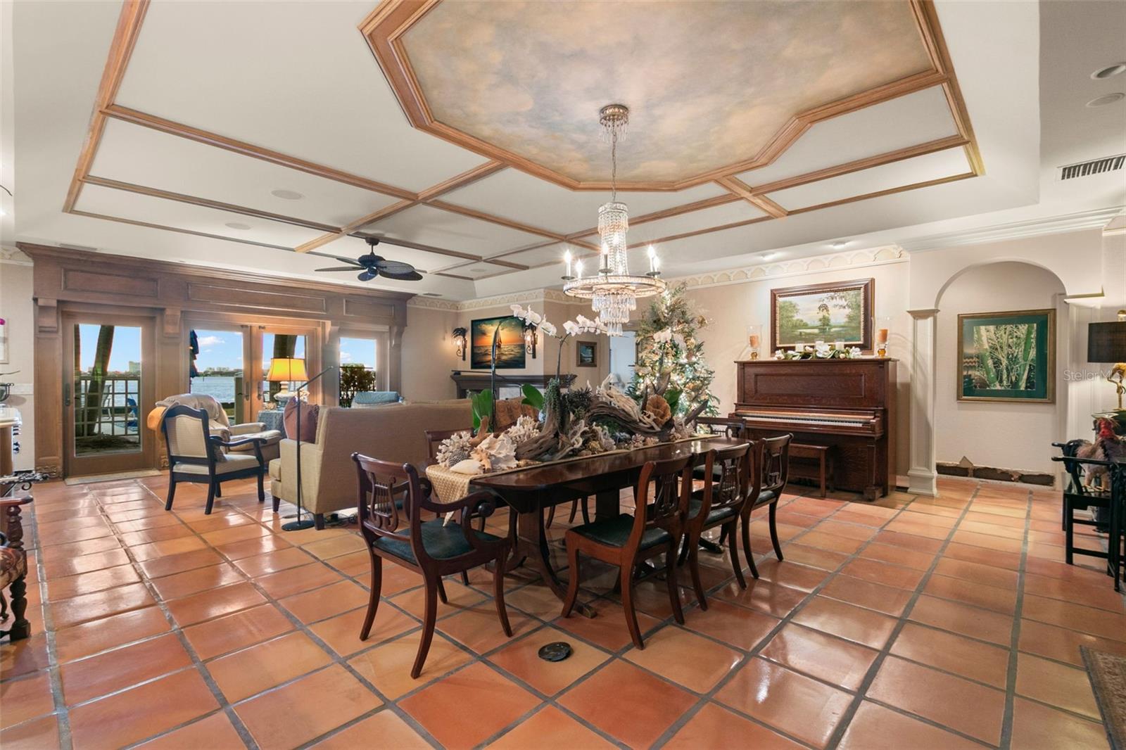 1828 VENETIAN POINT DR, CLEARWATER, FL, 33755