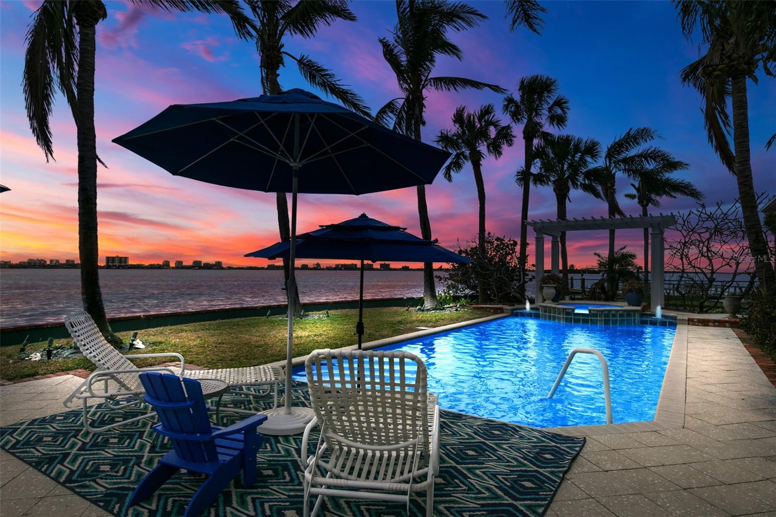 1828 VENETIAN POINT DR, CLEARWATER, FL, 33755