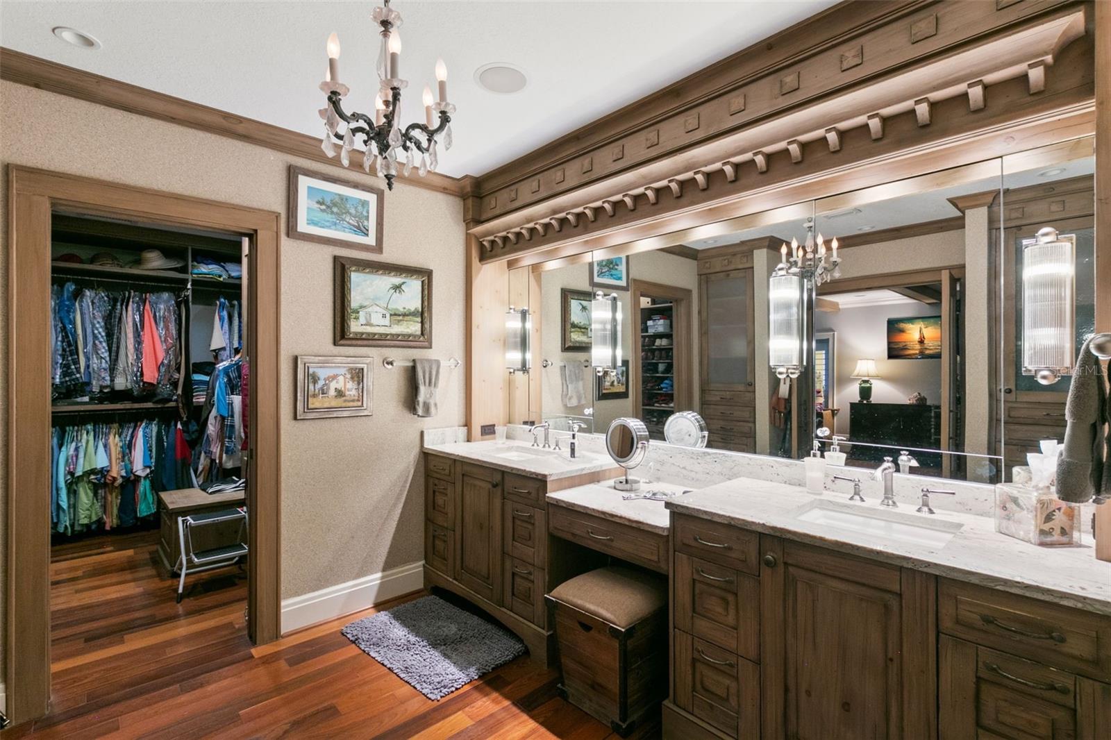 1828 VENETIAN POINT DR, CLEARWATER, FL, 33755