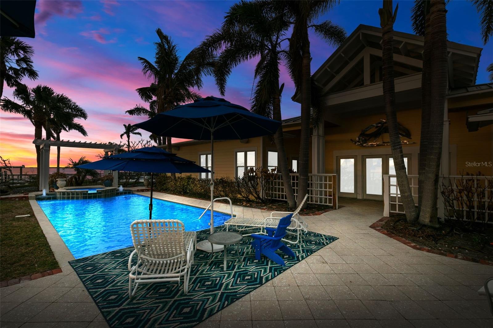 1828 VENETIAN POINT DR, CLEARWATER, FL, 33755