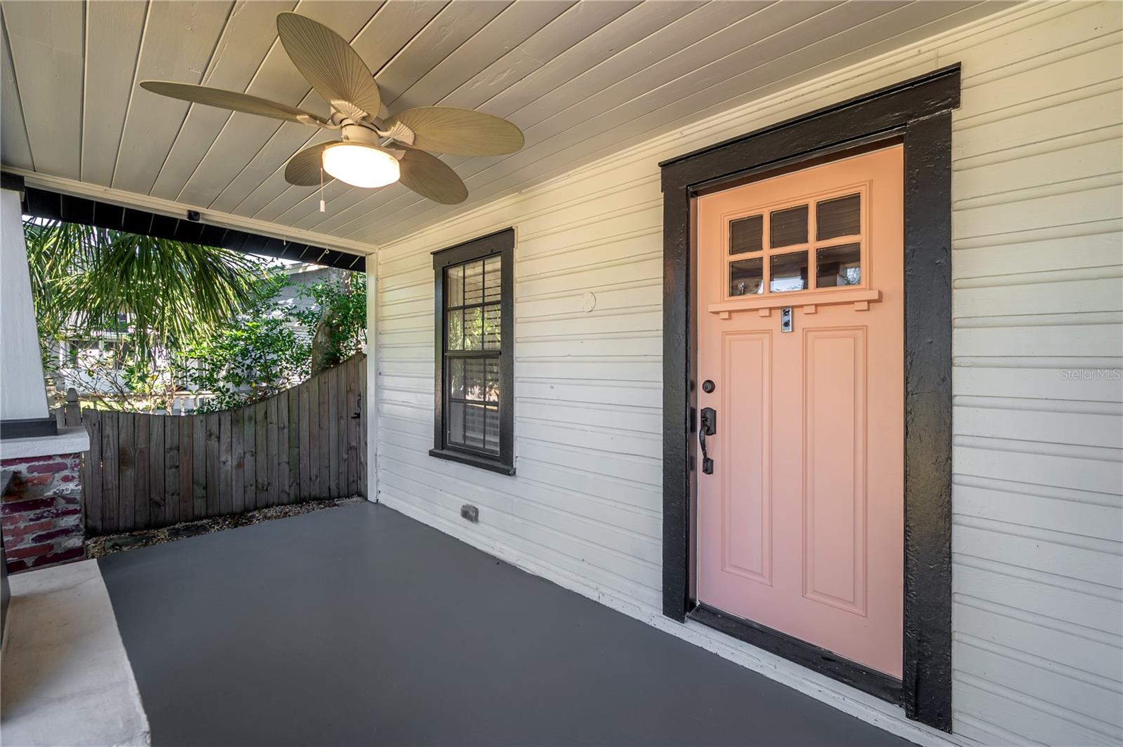 6701 N BRANCH AVE, TAMPA, FL, 33604