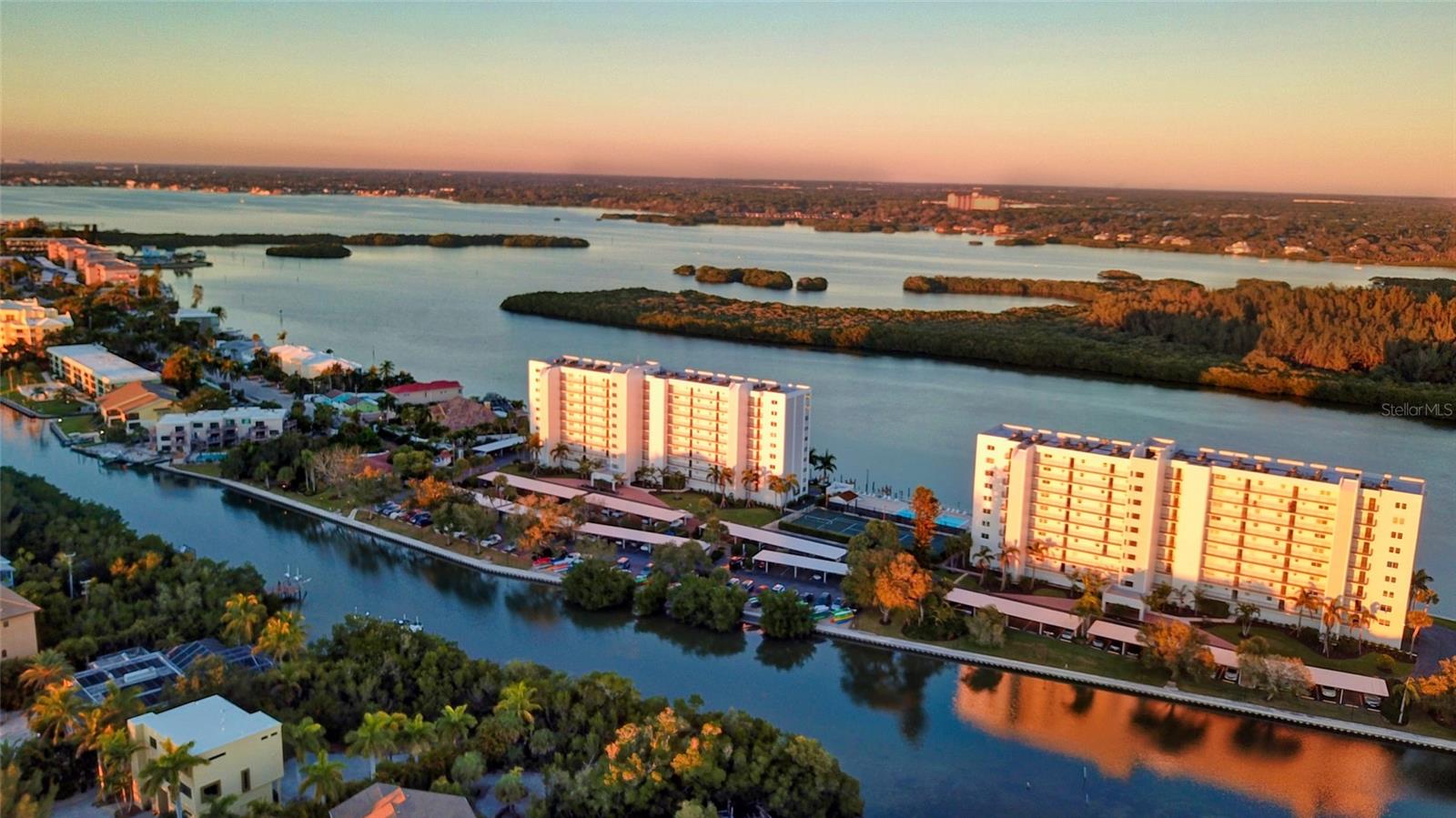 9397 MIDNIGHT PASS RD #505, SARASOTA, FL, 34242